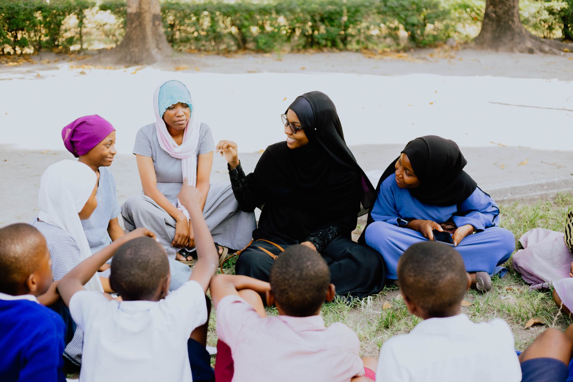 Breaking Barriers: Medical Students Embrace Sign Language